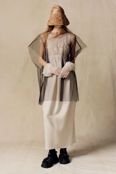 Look 11